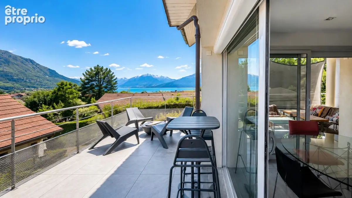 Annecy-le-vieux - en exclusivité - vue  lac & montagnes - t4 avec terrasse - photo 4
