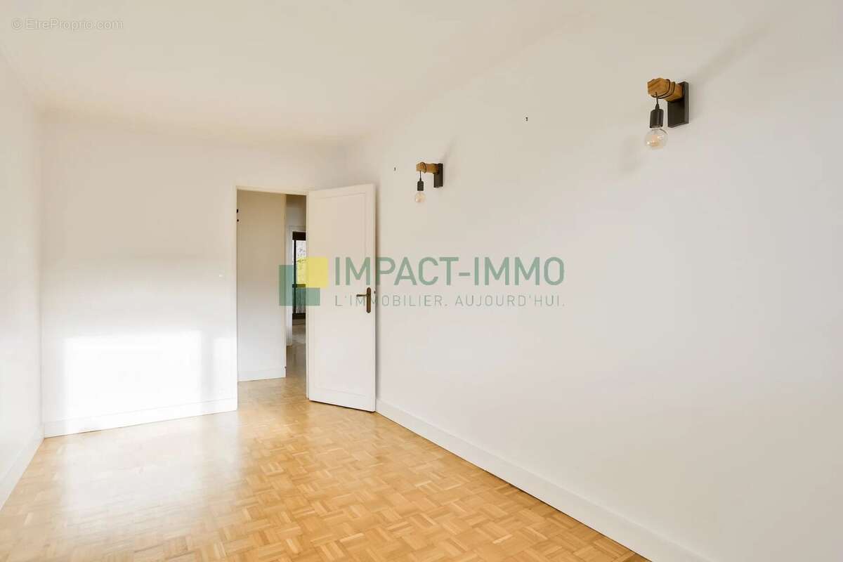 Appartement à CLICHY