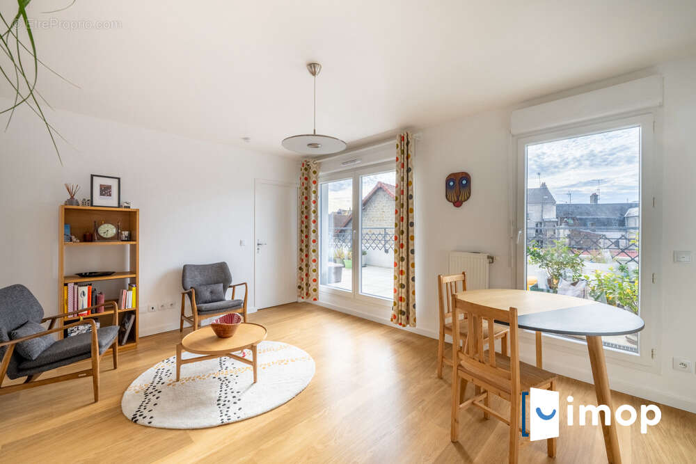 Appartement à SAINT-OUEN-L&#039;AUMONE