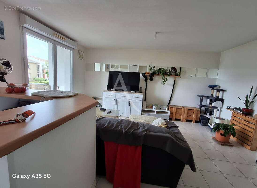 Appartement à MONDONVILLE