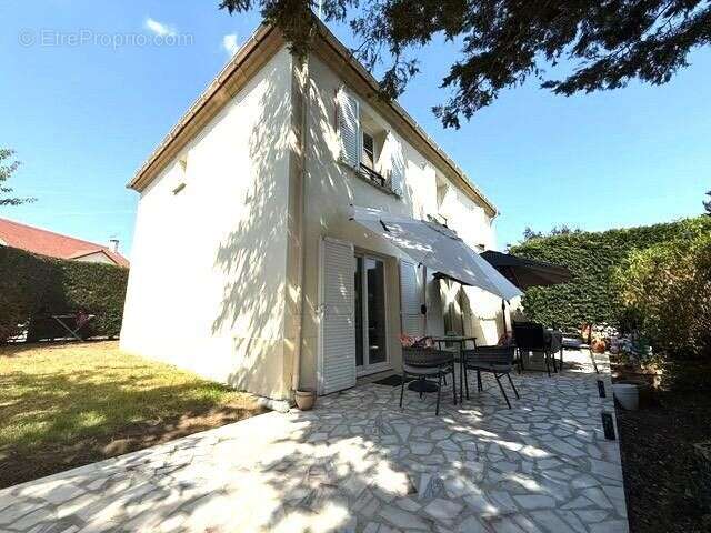 Maison à L'ISLE-ADAM