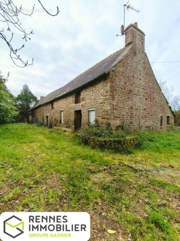 Maison à MEZIERES-SUR-COUESNON