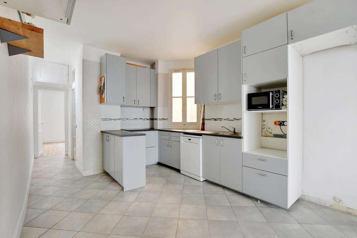 Appartement à ASNIERES-SUR-SEINE