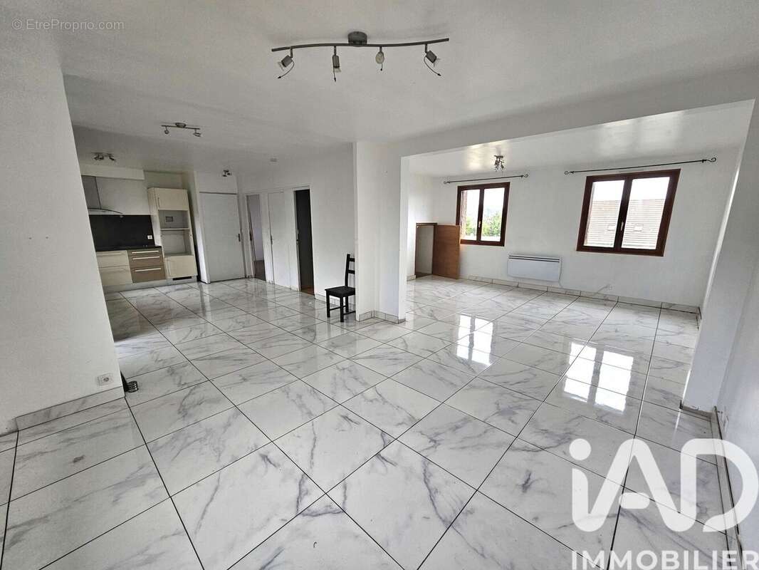 Photo 9 - Maison à CHATEAU-THIERRY