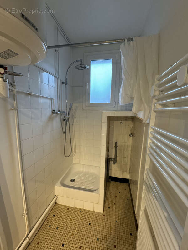 A vendre sur bordeaux - immeuble en pierre avec jardin - photo 11