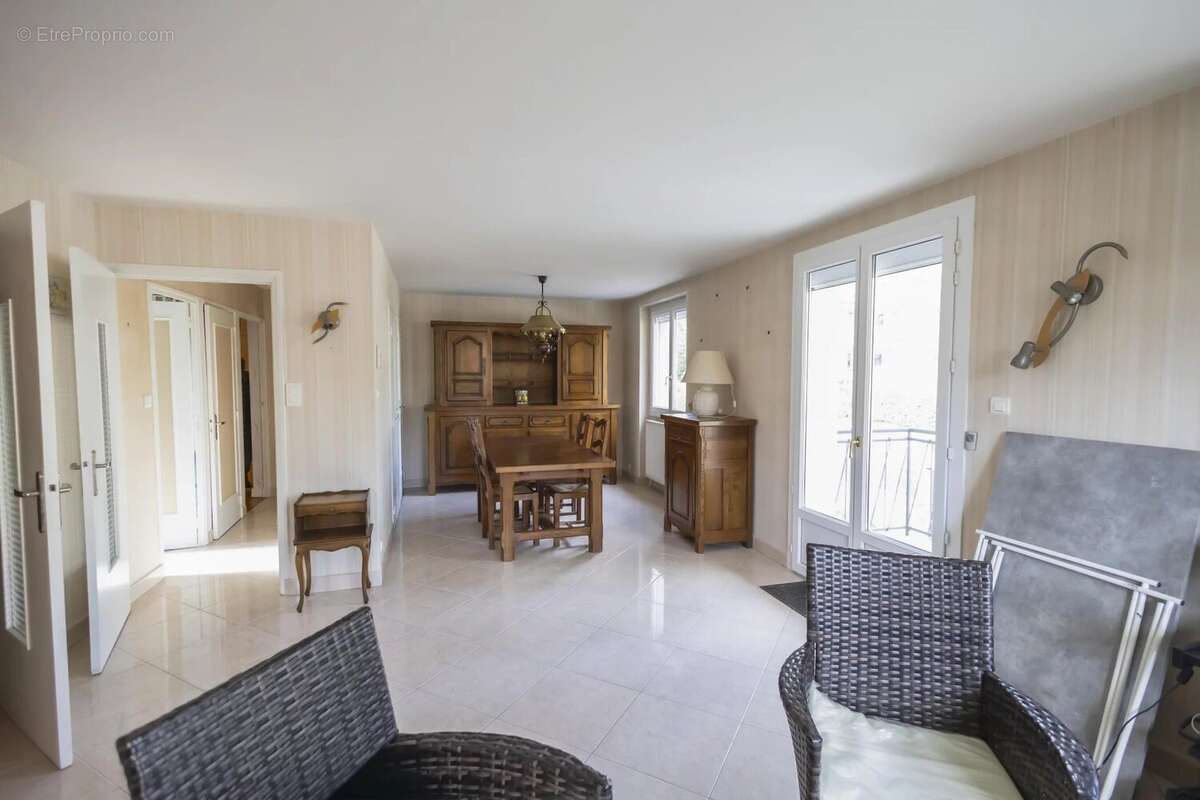 Maison à CALUIRE-ET-CUIRE