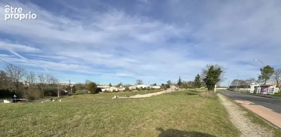 Terrain à ANGOULEME