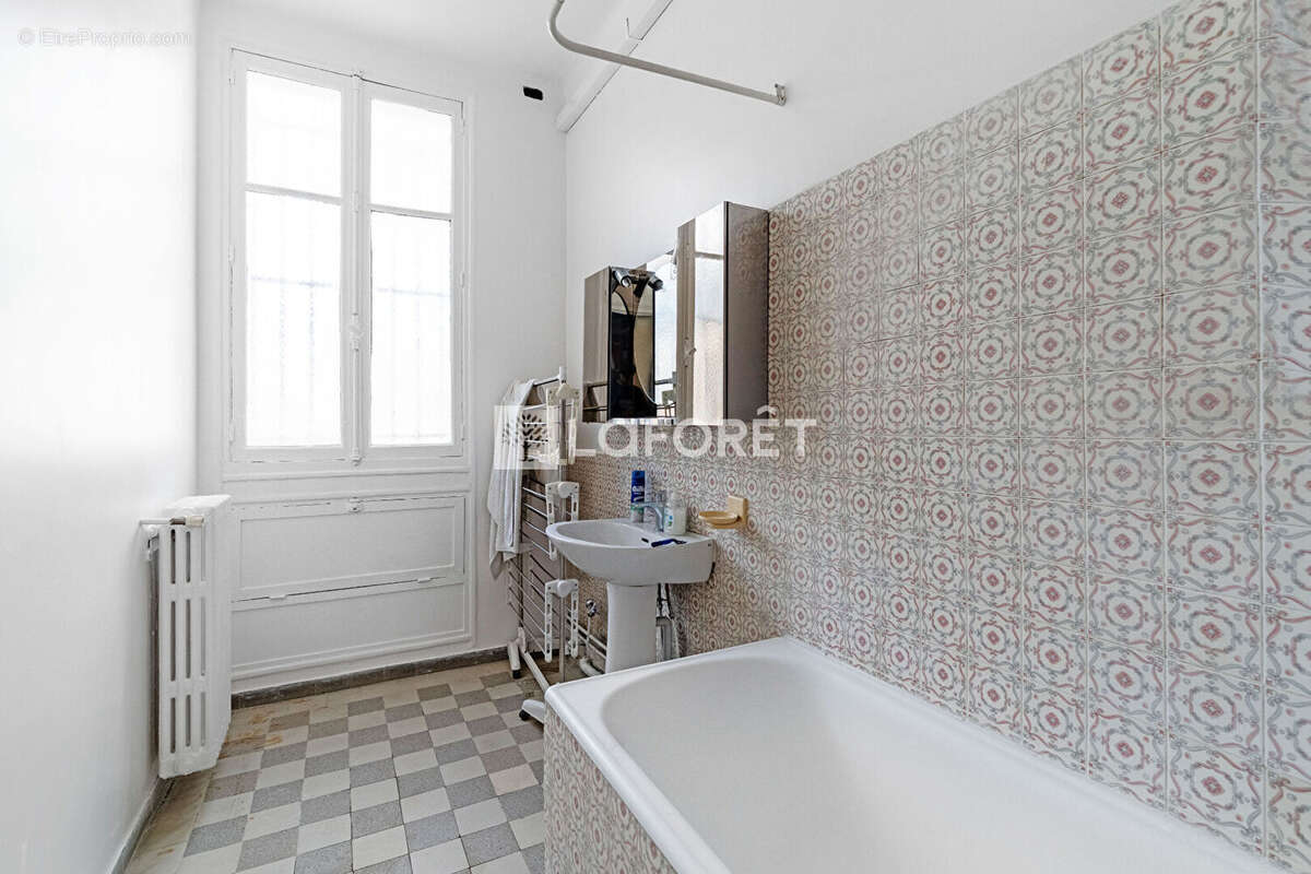 Luminosite - beaux volumes - copropriete art deco - photo 7