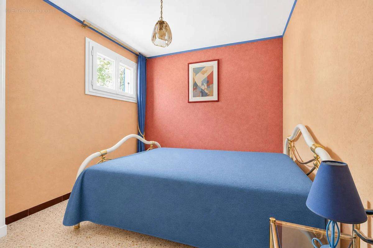 Maison à ORGON