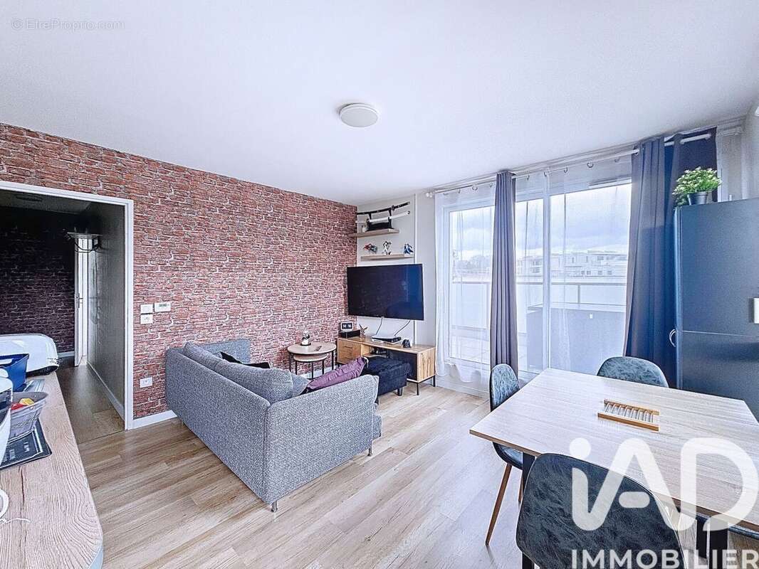 Photo 2 - Appartement à SAINT-MICHEL-SUR-ORGE