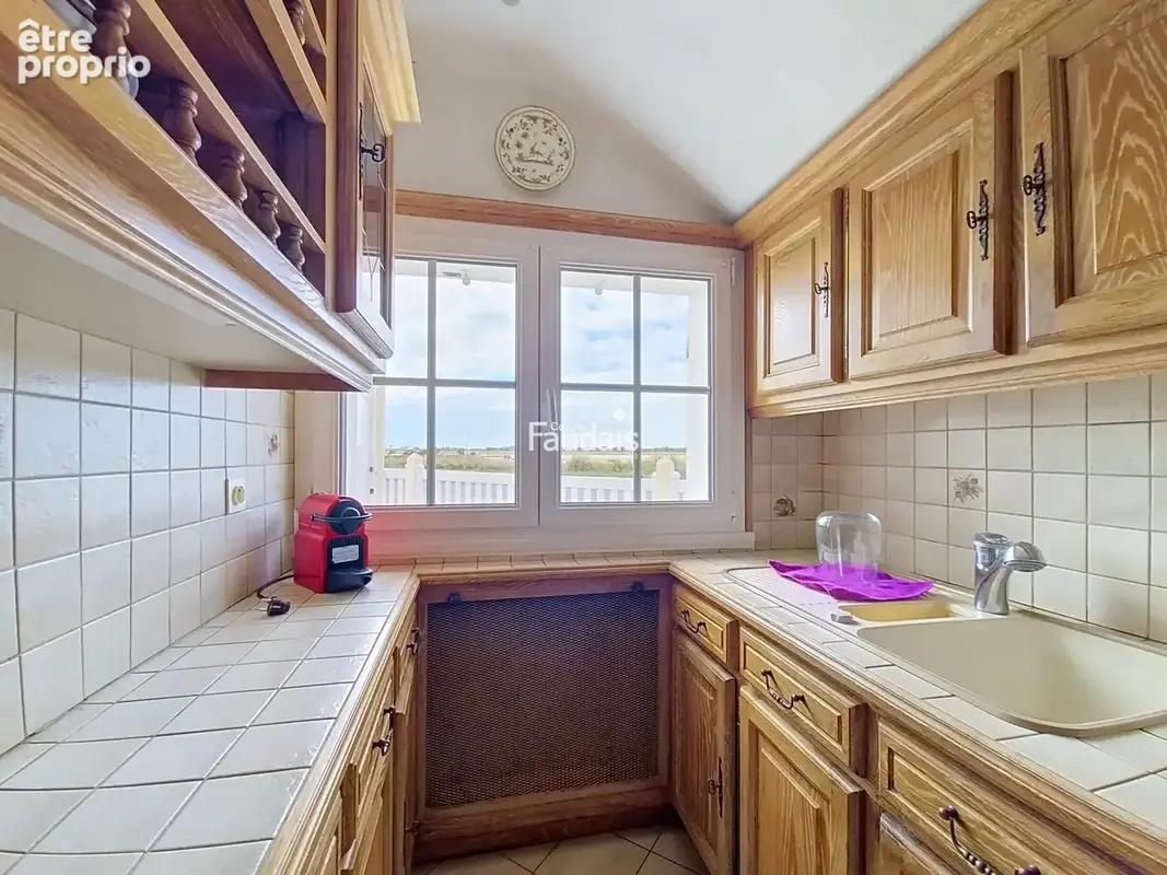 Maison 7 pièces 108 m² à vendre à Regneville-Sur-Mer (50590) - photo 9