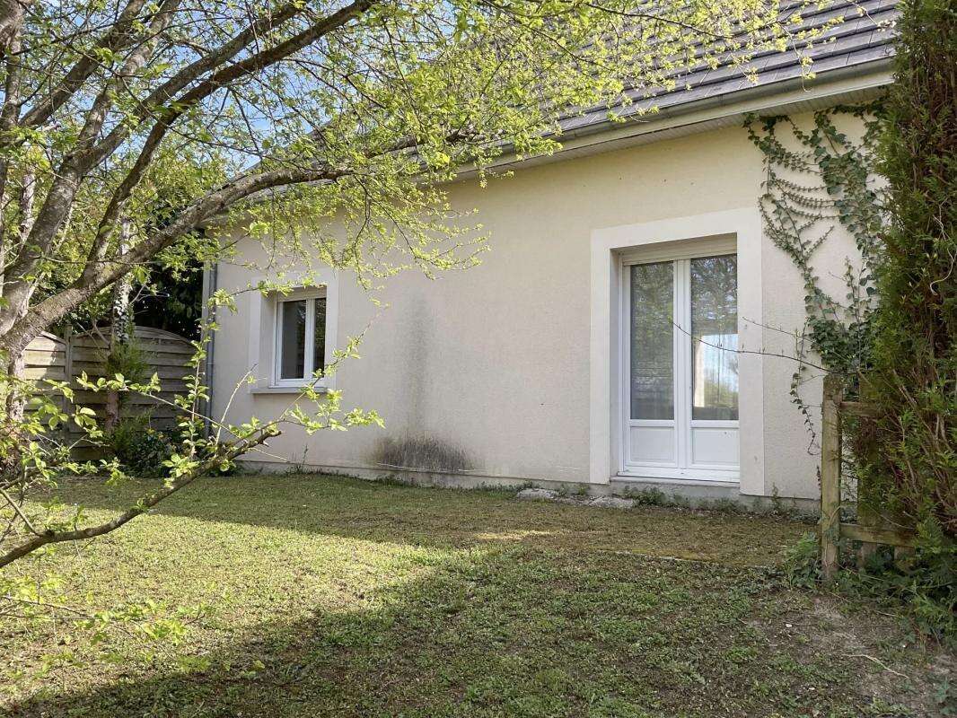 Maison à SAINT-JULIEN-LES-VILLAS