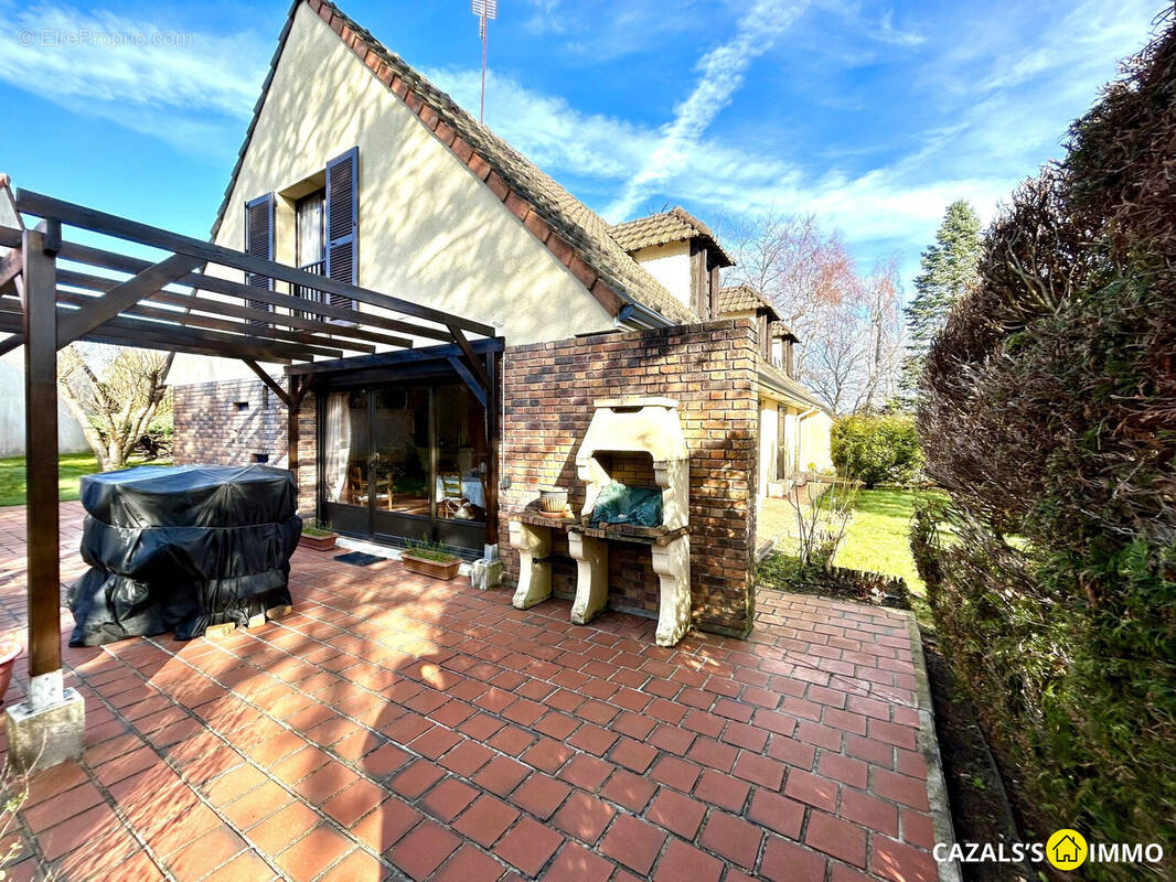 Maison à BOISSISE-LE-ROI