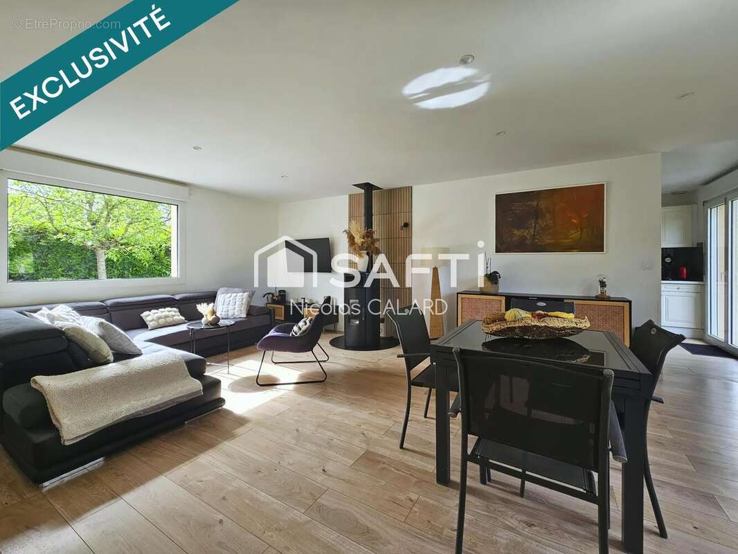 Maison 125 m² à Saint-Vincent-En-Bresse  - photo 3