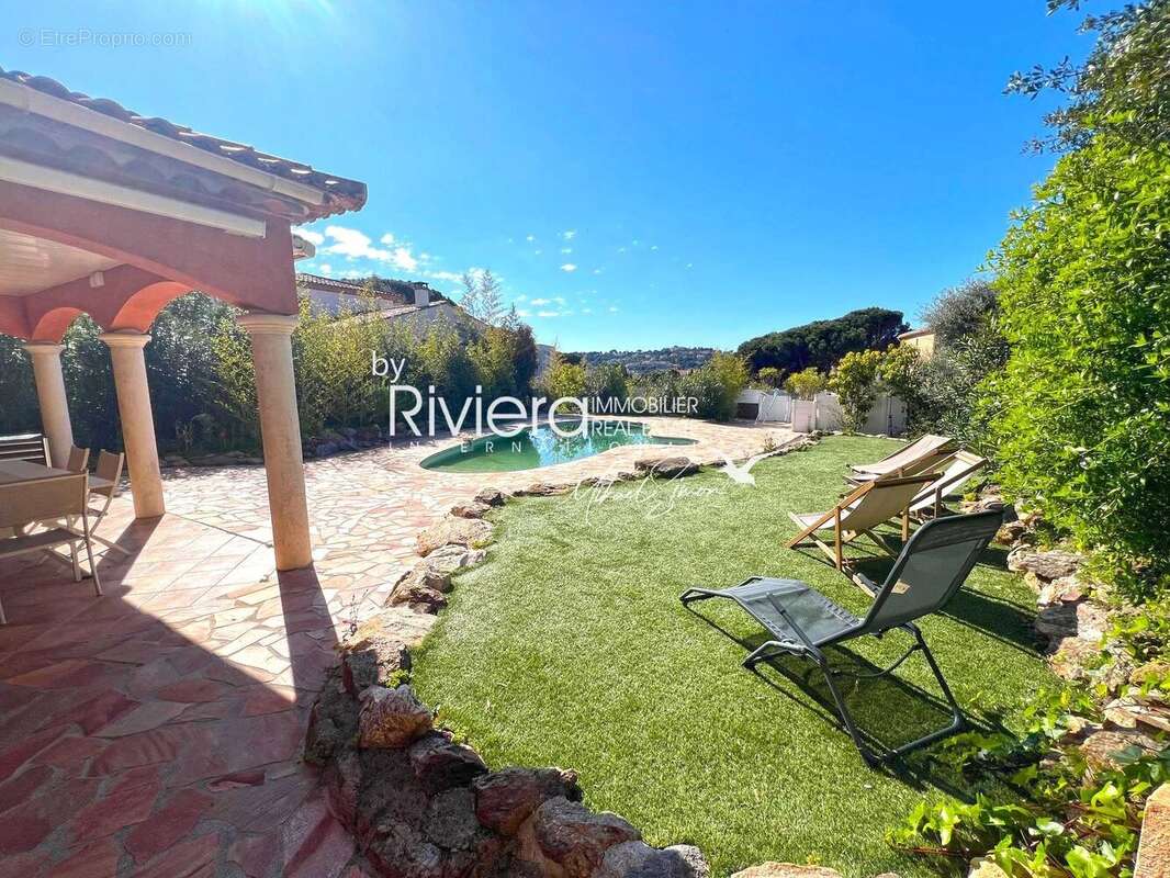 Maison à CAVALAIRE-SUR-MER