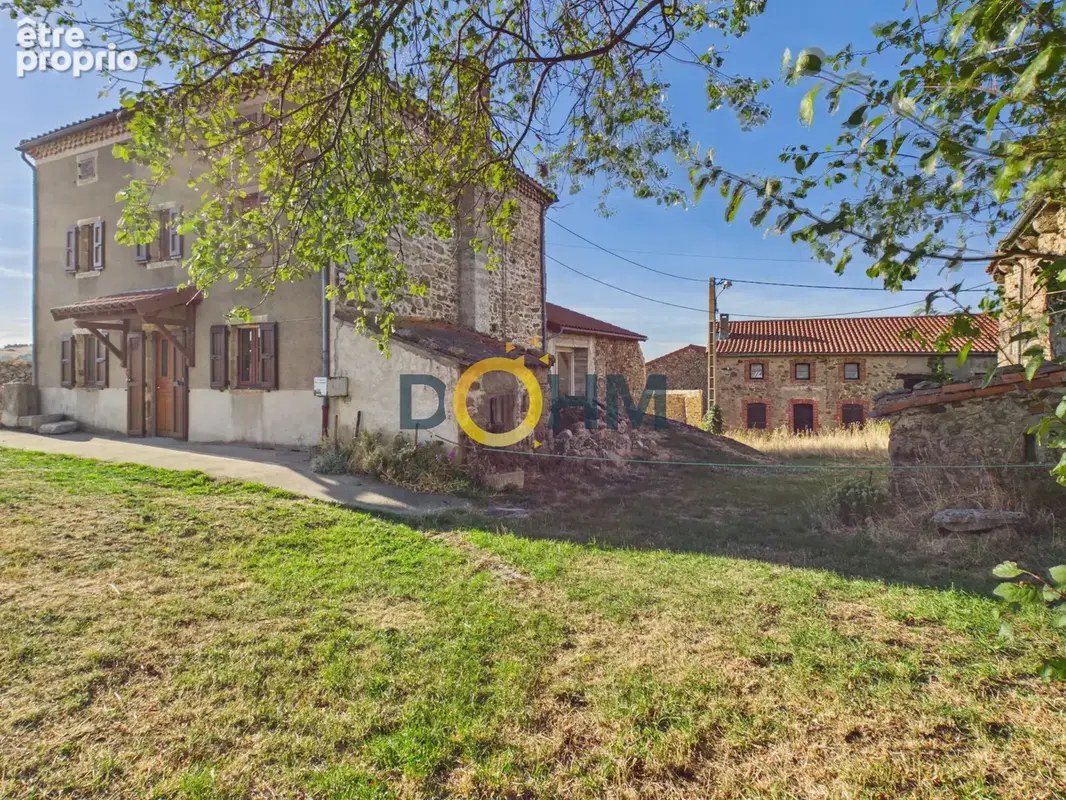 Propriété en pierre avec dépendances et vue dégagée - photo 2