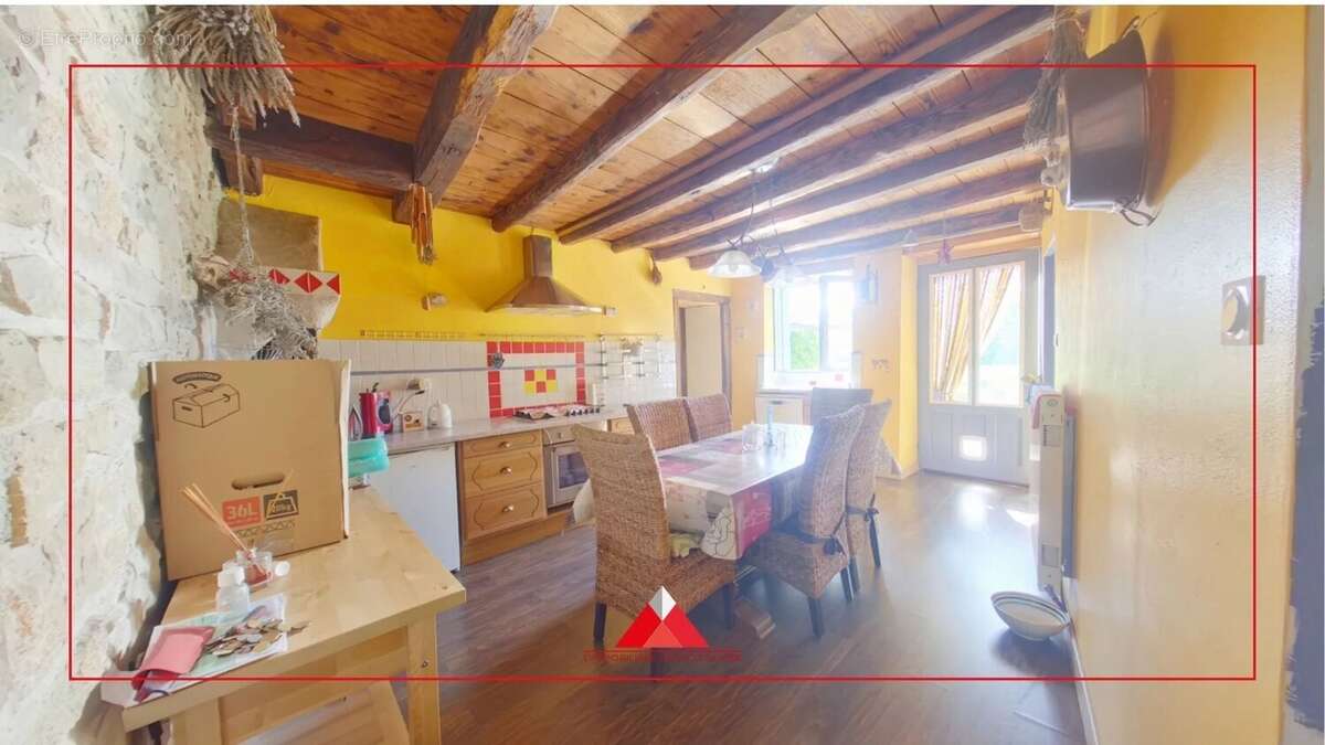 Maison sur un terrain de 608m² avec vue dégagée - photo 3