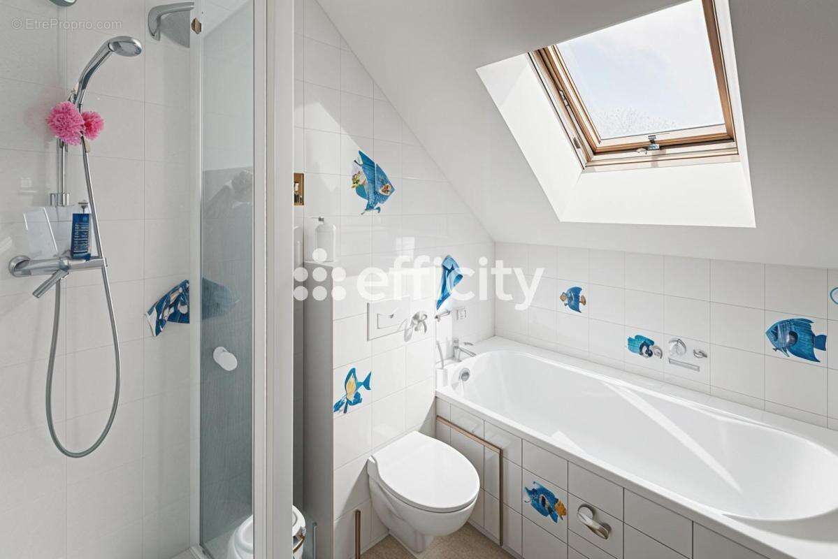 Maison 166 m² à Courdimanche  - photo 13
