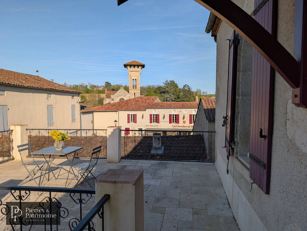 Maison à LAPLUME