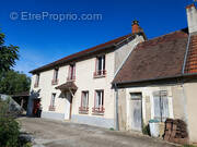 Maison à SANCERGUES
