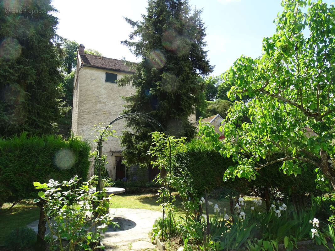 Maison à CHATILLON-SUR-SEINE