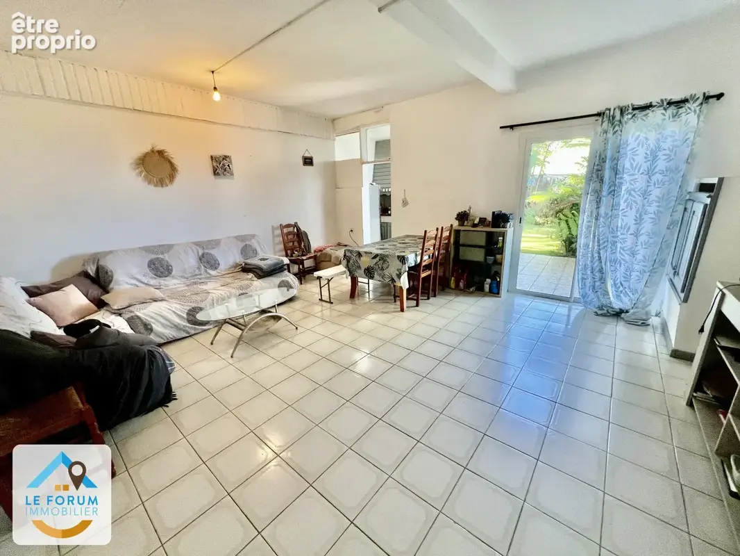 Petite île 97429 - ensemble immobilier en bon etat général - bon rendement locatif - magnifique vue mer - photo 20
