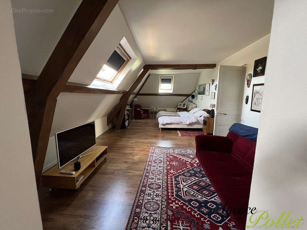 Maison à AUBIGNY-SUR-NERE