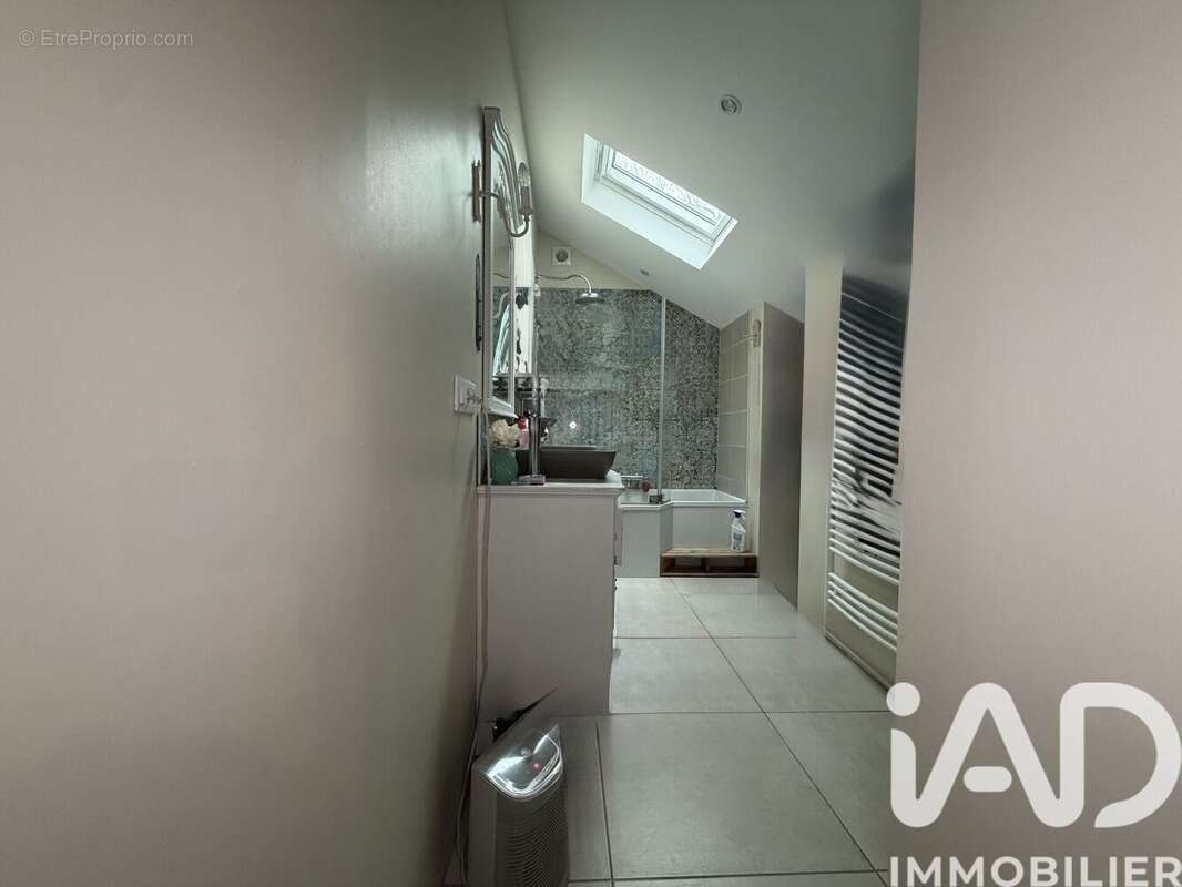 Photo 5 - Maison à VENABLES