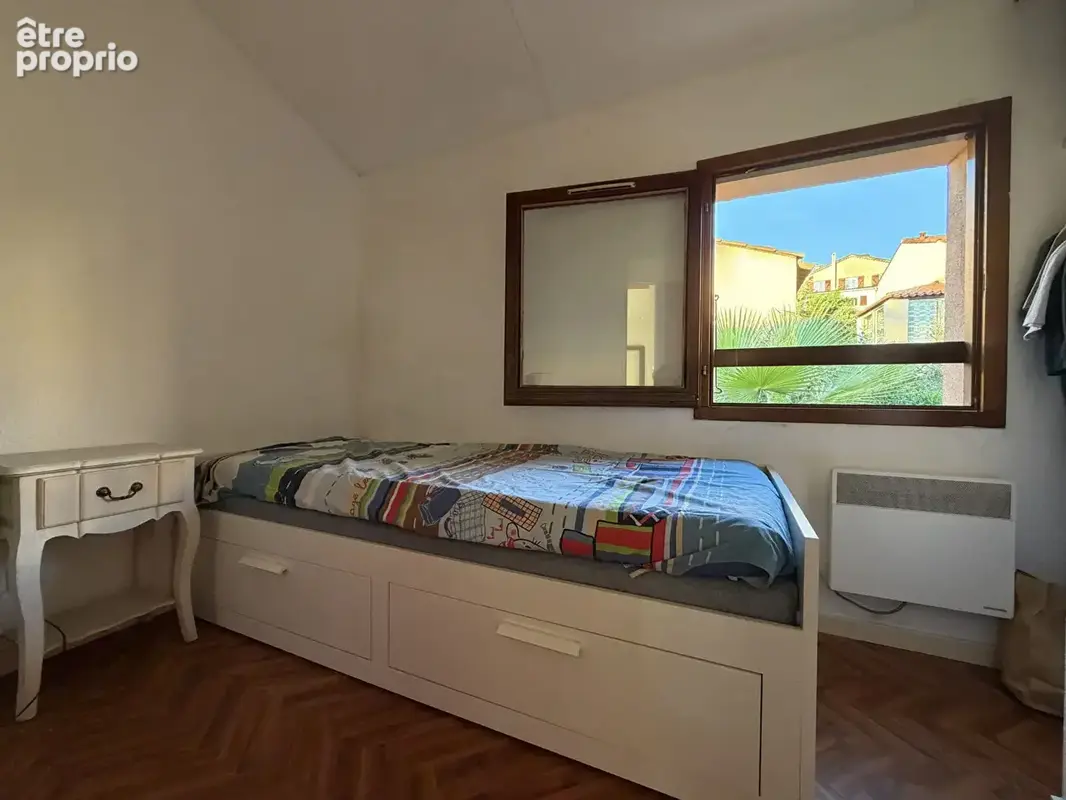 VENCE VOSGELADE : Maison mitoyenne d'angle 3 Pièces 34.5 m2 - piscine  - parking - photo 6