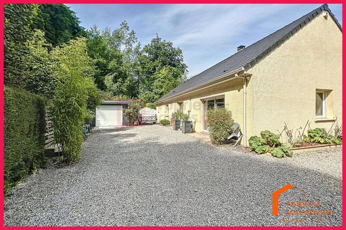 Maison à HUCQUELIERS