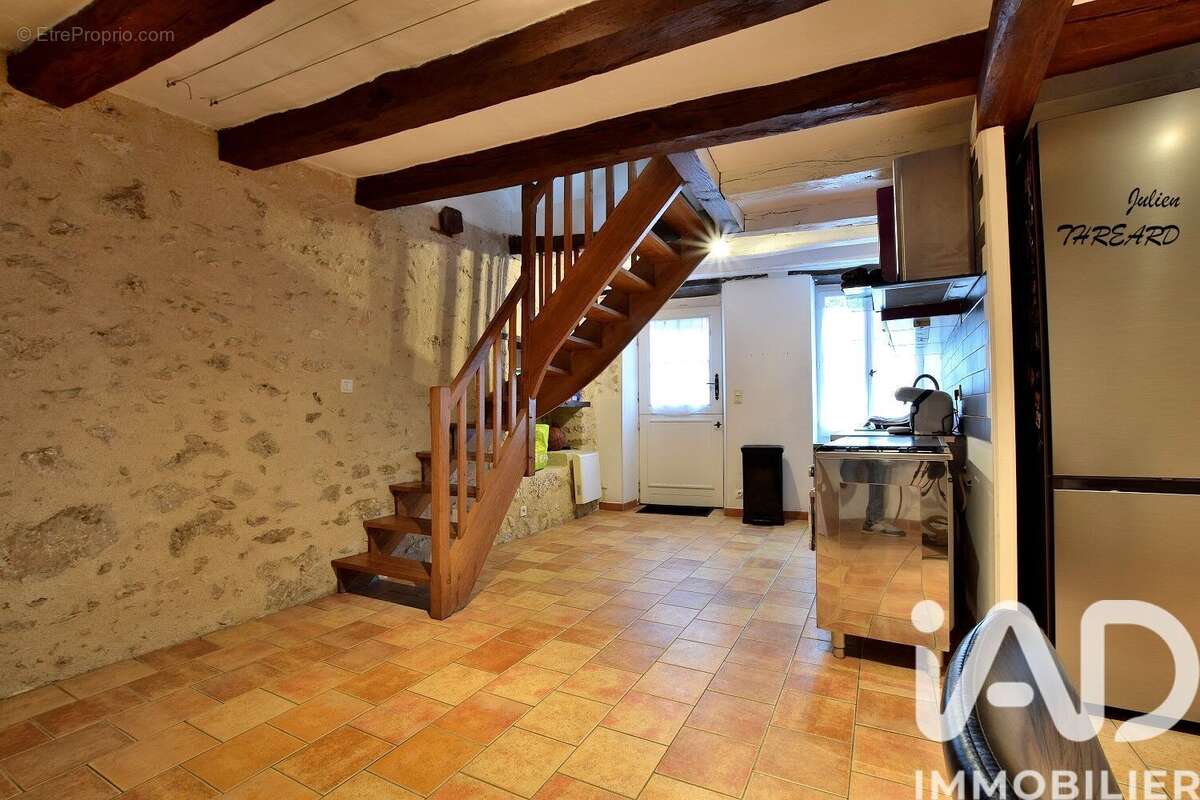 Photo 6 - Maison à TAUXIGNY