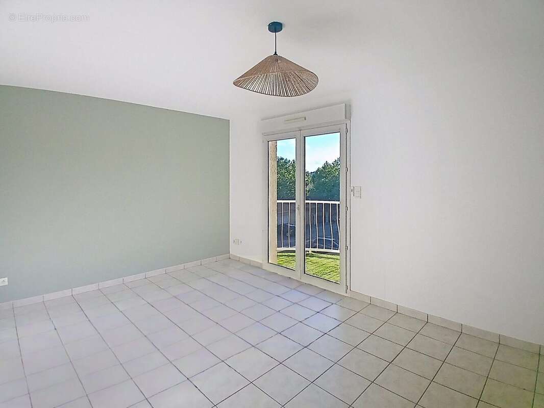 Appartement à CHARVIEU-CHAVAGNEUX