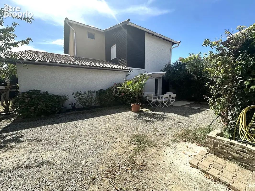 Maison 5 pièces de 130m² - photo 3