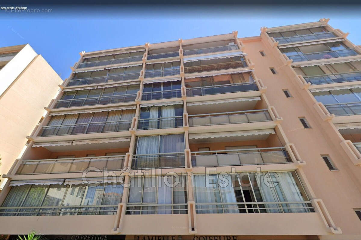 Appartement à CANNES