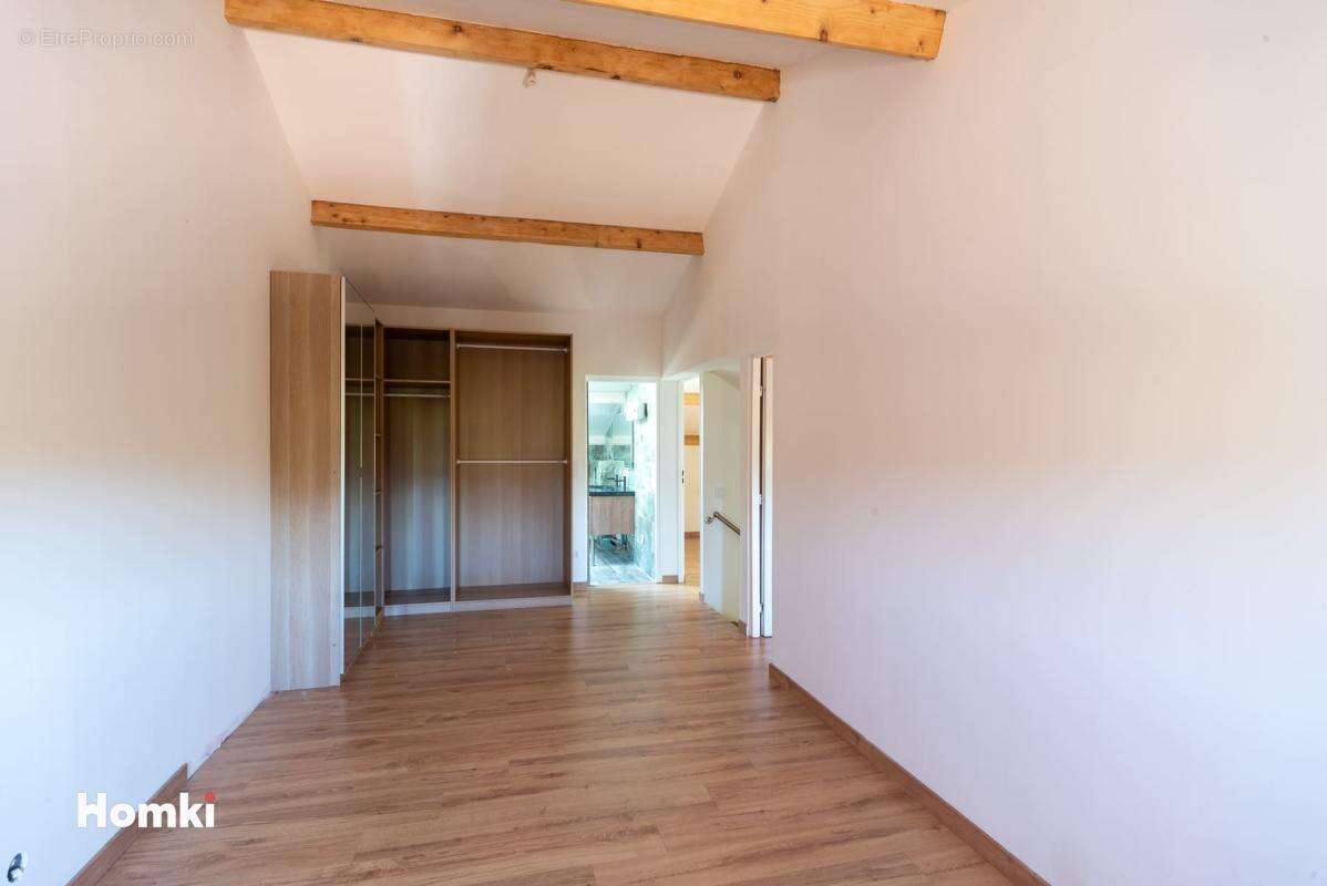 Maison à HYERES