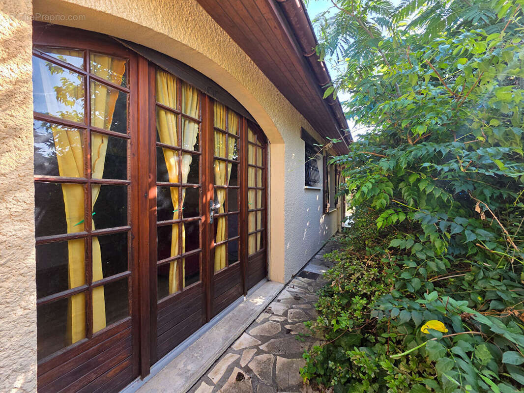 Maison à VIELLE-SAINT-GIRONS