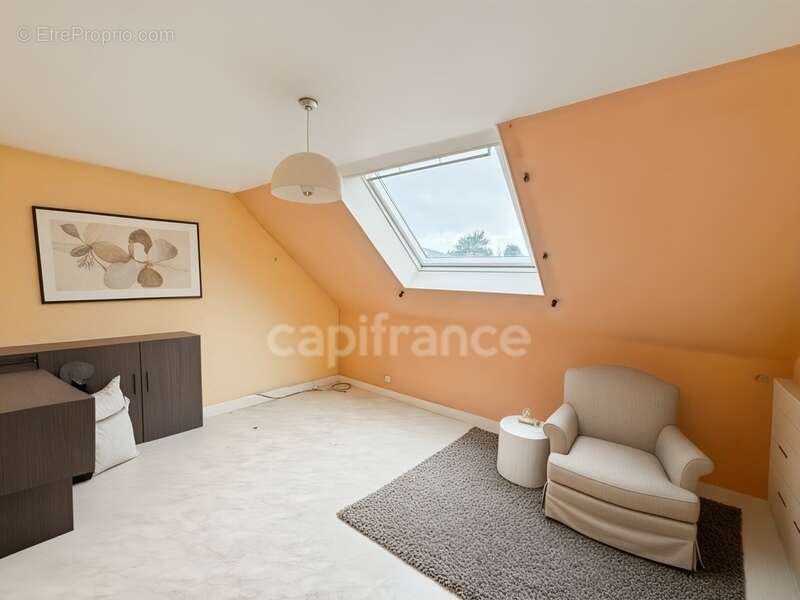 Maison à LE RELECQ-KERHUON