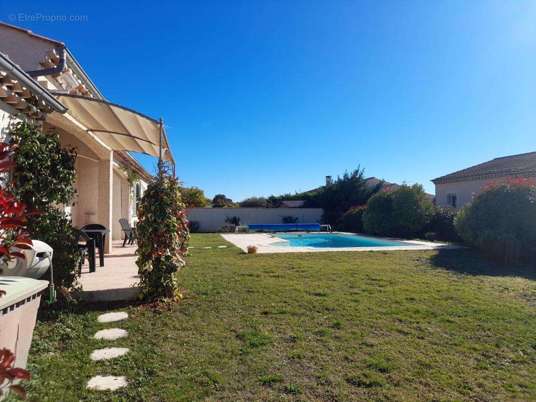 Maison à VINON-SUR-VERDON