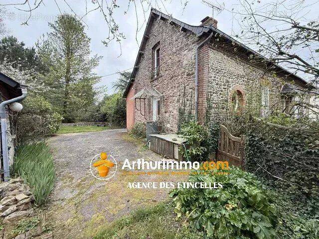 Maison à MARTIGNE-FERCHAUD