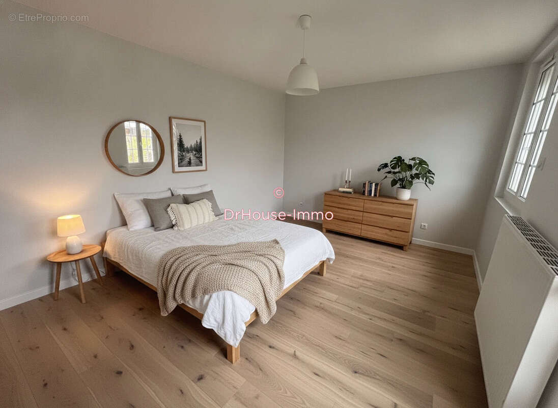 Maison 253 m² à Mignaloux-Beauvoir  - photo 6