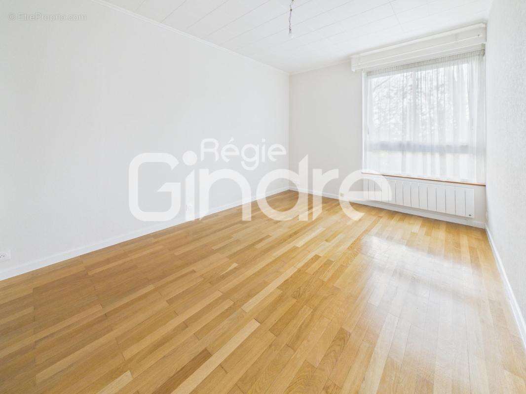 Appartement à TASSIN-LA-DEMI-LUNE