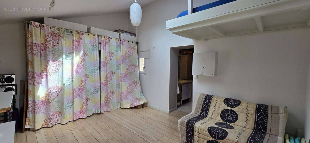 Maison à L'ABERGEMENT-SAINTE-COLOMBE