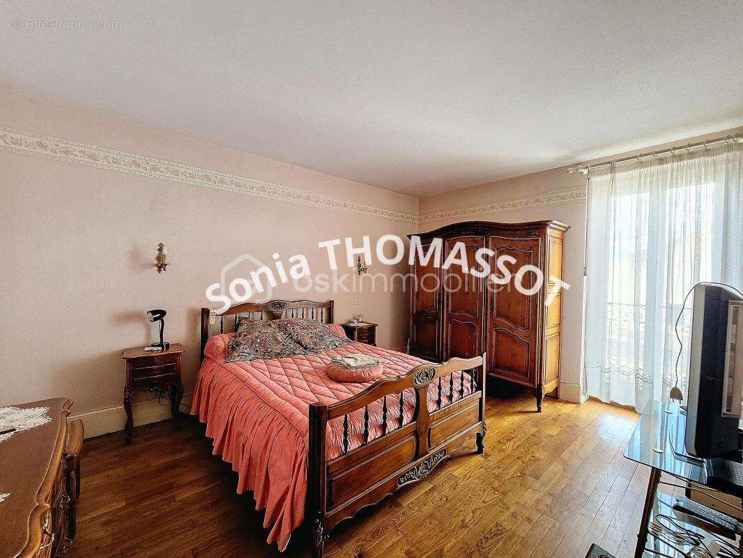 Maison à SAINT-USAGE