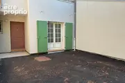 Appartement à VEZENOBRES