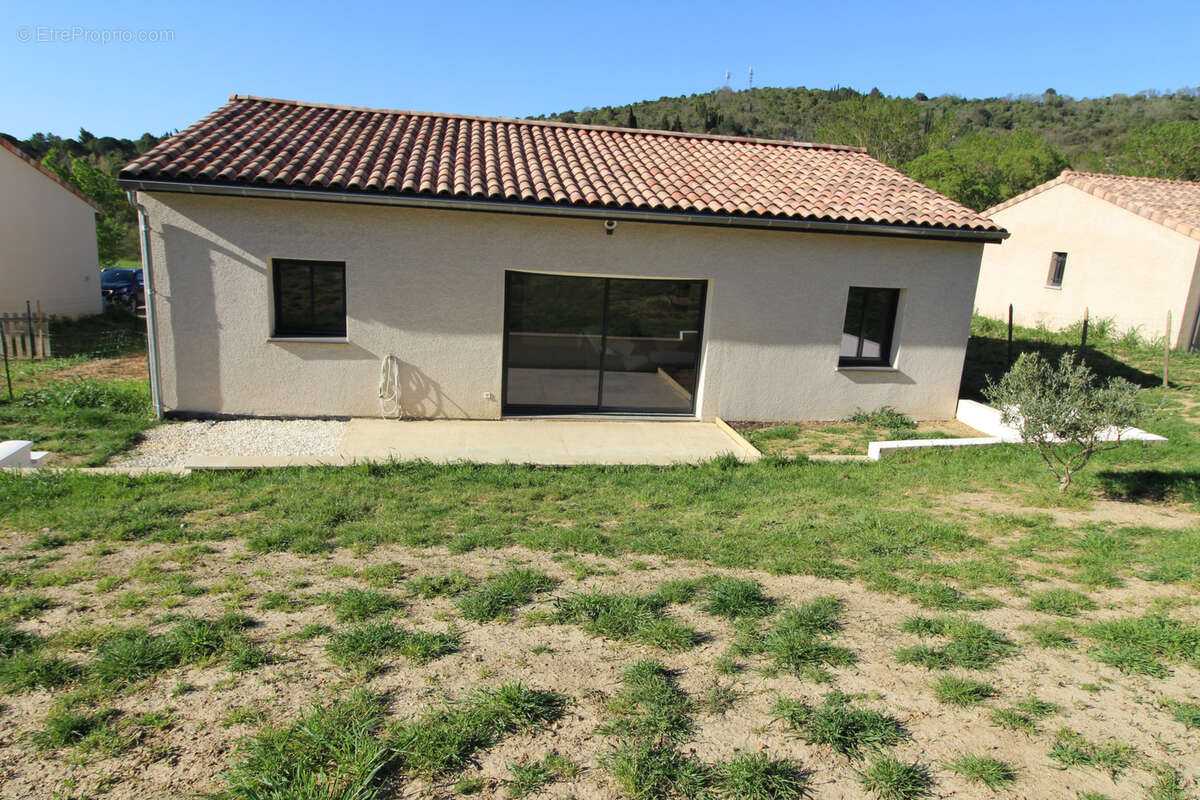 Maison à PIEUSSE