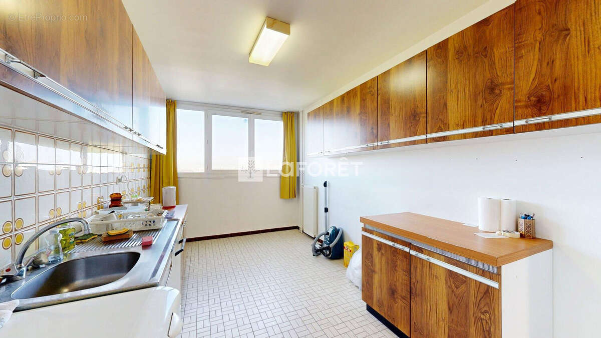 Appartement sans vis-à-vis - Balcon + Loggia + Box - photo 5