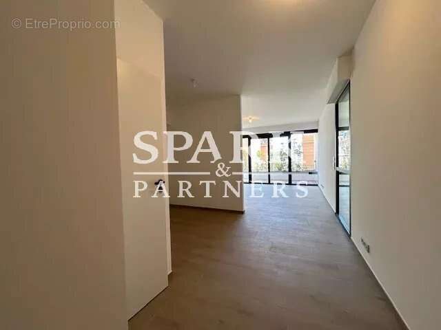 Appartement à BEAUSOLEIL