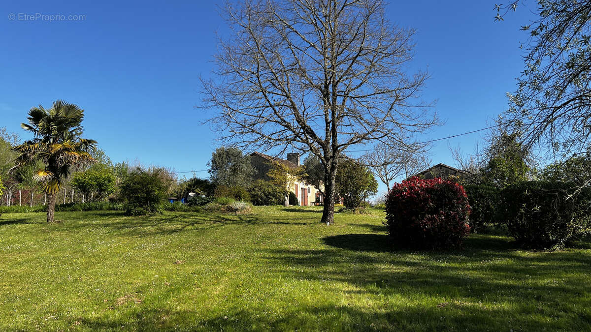 Maison à VILLAMBLARD