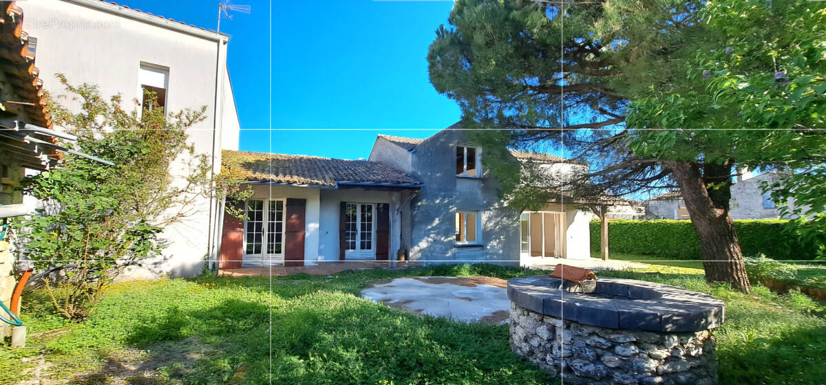 Maison à NIEULLE-SUR-SEUDRE