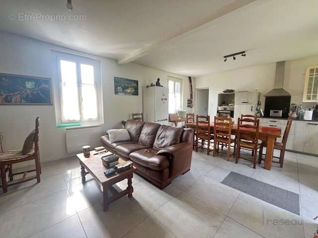 Maison 62 m² à Gisors  - photo 3